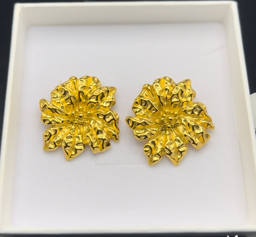 Oversized flower stud earrings