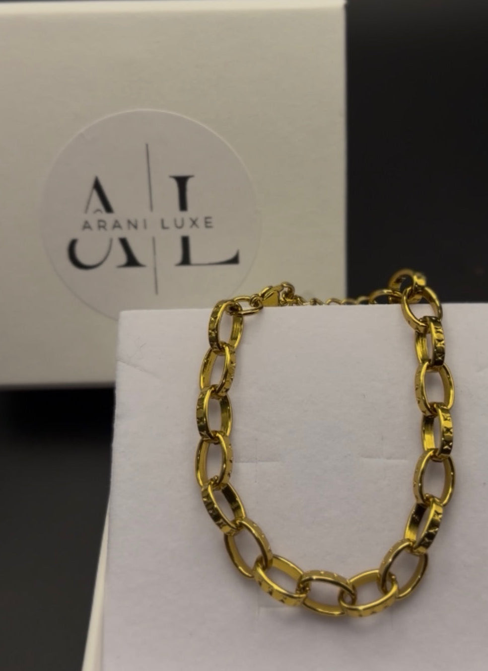 18k vintage coach bracelet